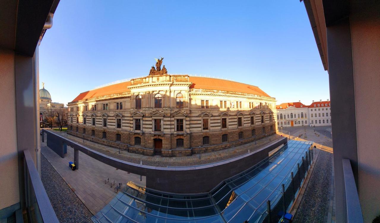 Pineapple Apartments Luxus Apartment Im Palais Am Neumarkt Дрезден Экстерьер фото